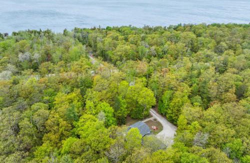 Sturgeon Bay House | Three Little Birds by Simple Life Rentals
