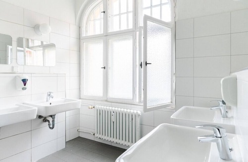 Kreuzberg Hostel | Three Little Pigs Hostel Berlin