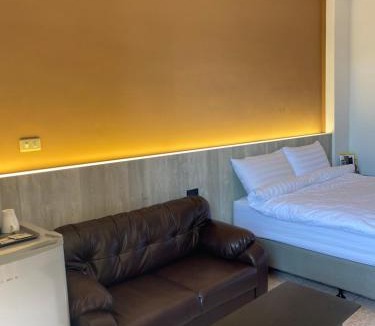 Jincheng House | Three-night homes