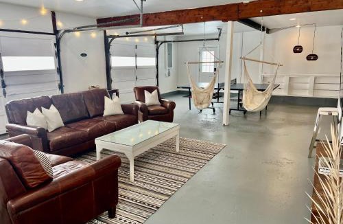 Three Oaks House | Three Oaks Retreat