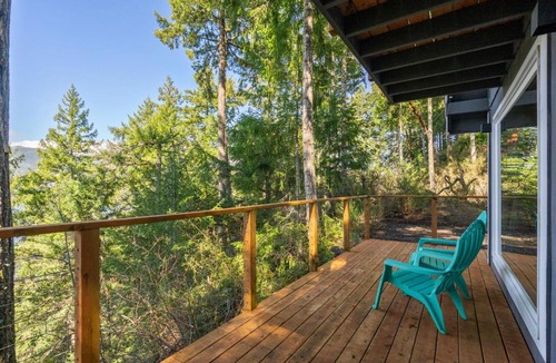Seabeck House | Three Peaks Cabin