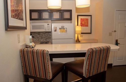 Vance Jackson Apartment | THREE Relaxing 1BR Suite with Free Breakfast and Kitchen! Pool, Pets Allowed!