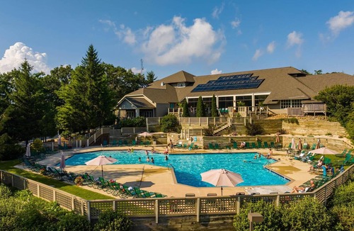 Wintergreen Condo | Three Ridges 15 with Wintergreen Advantage