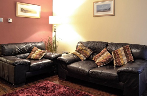Pontneddfechan Cottage | Three Rivers Cottage