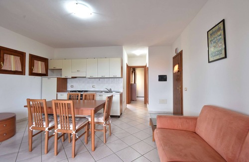 Rena Majore Apartment | Three-room air-conditioned apartment with veranda and parking space