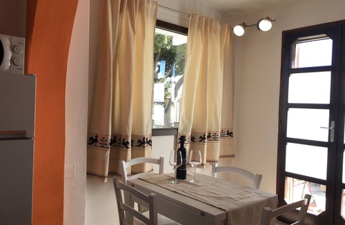 S'oru e Mari Villa | Three-room apartment on the ground floor, 1 minute from the beach. Between Cagliari and Villasimius.