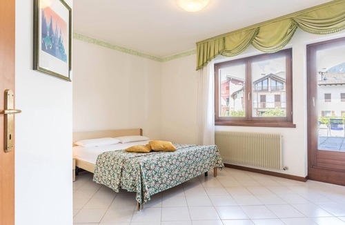 Ponte Arche Apartment | Three-room apartment, with balcony and free Wi-fi, parking available on site