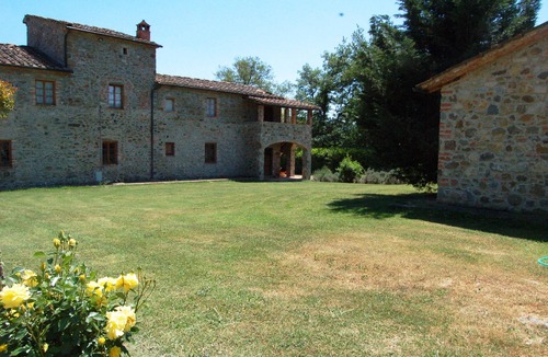Bucine Apartment | Three-room Apartment on the Outskirts of Chianti