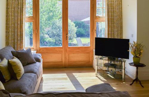 Sheringham House | Three The Boulevard
