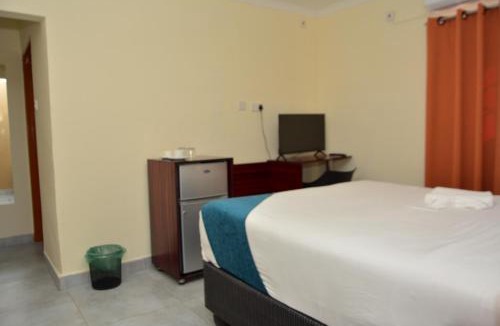 Maun Hotel | Three Tree Hotel