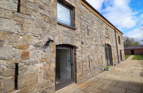 Chirk Bank Cottage | Threshers Barn