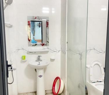 Cat Ba Bed & Breakfast | Thu Thủy Hotel