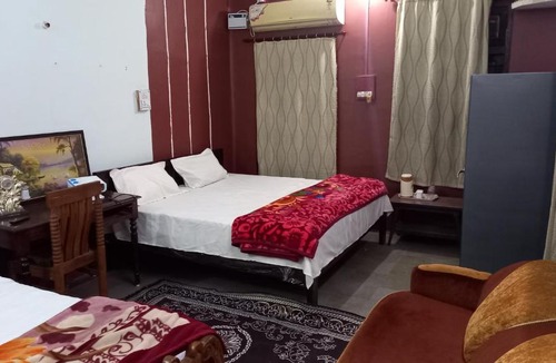 Jabalpur House | THUBE Saheb B&B