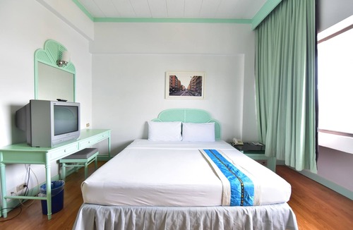 Trang Hotel | Thumrin Hotel