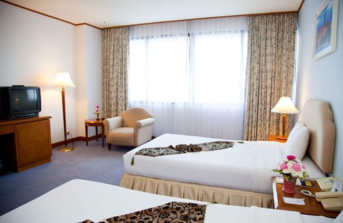 Trang Hotel | Thumrin Thana Hotel