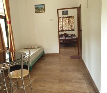 Talipparamba Apartment | Thushara Homestay