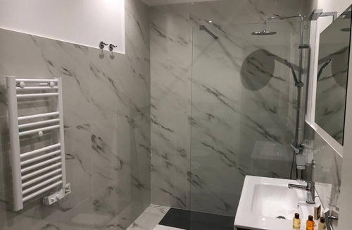Zona LVIII Prima Porta House | Tiber Suite