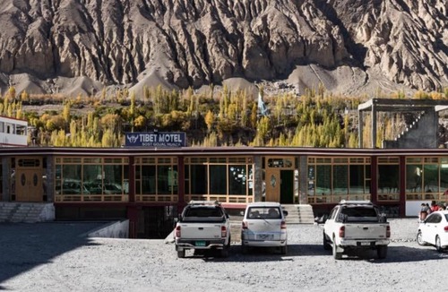 Azad Kashmir Hotel | Tibet Motel