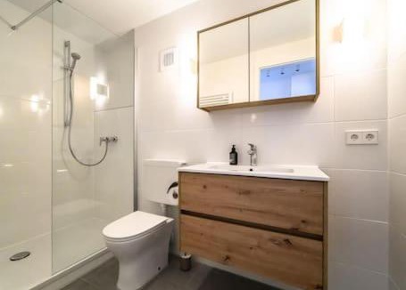 Steinenbronn Apartment | TiCasa Atelier-Parkplatz-Unique-Flughafen-Messe