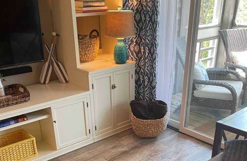 Seabrook Island House | Tidal Marsh Views! 2 BR Villa! Neighborhood Pool! Close to Tennis/Equestrian Ctr