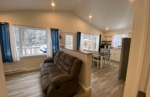 Saint Croix Cottage | Tidal Tranquility Cottage with Hot tub