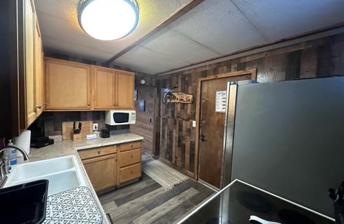 Salamatof Apartment | Tide Place - Bear Den