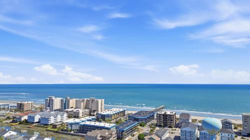 North Myrtle Beach House | Tide Time Oceanfront at Sea Cabin w Pool