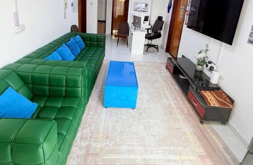 Al Majaz Apartment | TIDY Premium Hostel Male&Female UPPER BED Sharjah