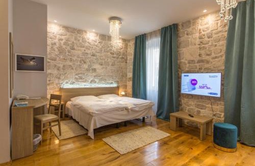 Old Town Apartment | Tifani Luxury Rooms 2