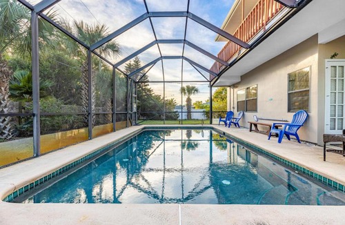 Satellite Beach House | TIKI BLUE SOUTH-GREAT BEACH GETAWAY for 6-10