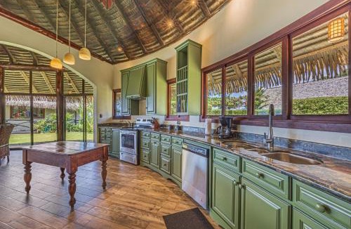 Coronado Villa | TikiVibez