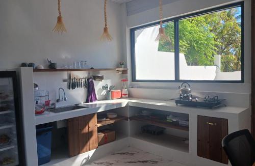 Rote Island Apartment | Tiky Nemberala Apartments and Villa