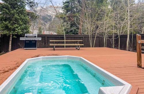 Copper Mountain Village Apartment | Timber Creek Bldg B #305
