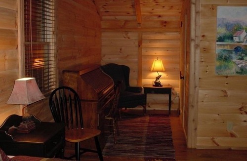 Screamer Mountain Cabin | Timber Frame Cabin on Screamer Mountain - Panoramic Views!