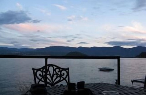 Scotch Creek House | Timberframe Home on the water