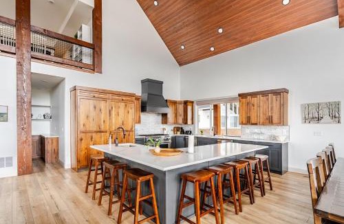 Stanley Apartment | Timberhaven Cabin