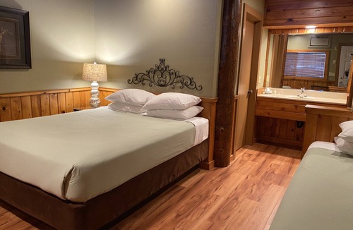 Arnold Hotel | Timberline Lodge - Arnold - Bear Valley