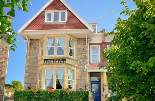 Weston-super-Mare House | Timbertop Suites - Adults Only