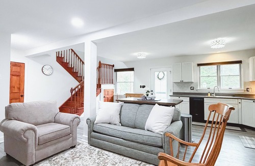 Bellefonte Cottage | Time "Flies" on Spring Creek near State College!
