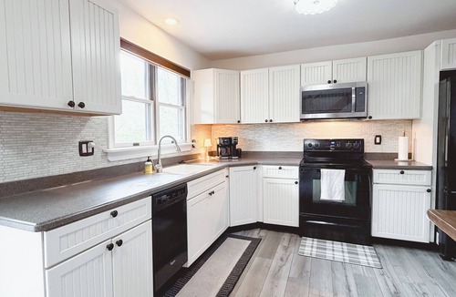 Bellefonte Cottage | Time "Flies" on Spring Creek near State College!