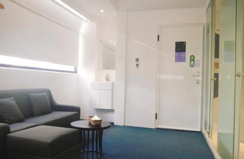 West District Hotel | Time Flyer Hotel