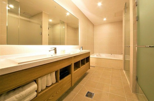 Yangsan Hotel | Time Square Hotel