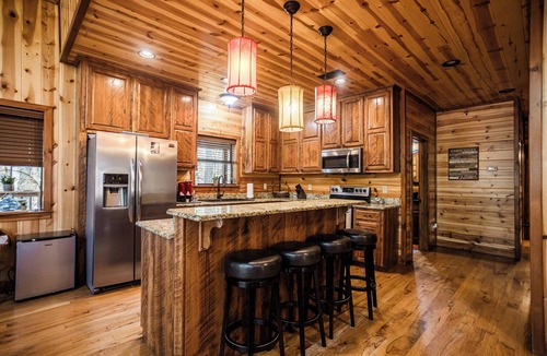 Broken Bow Cabin | Time Well Wasted- Spacious! Hot Tub,Shuffleboard,Playset,Free firewood!