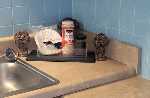 DeLand Apartment | Timekeepers Haven a 1BR Apartment near Stetson in the Heart of DeLand