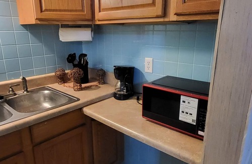 DeLand Apartment | Timekeepers Haven a 1BR Apartment near Stetson in the Heart of DeLand