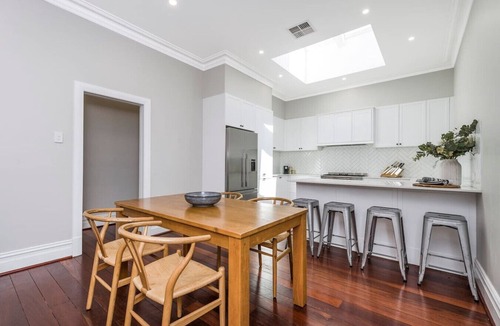 Mount Lawley House | Timeless 3BR, 2BA Federation Home