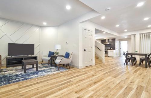 Lower East Side House | Timeless Beautiful Milwaukee Home Walking Distance to Downtown