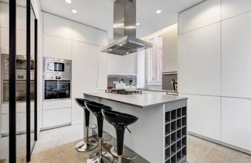 Trastevere Apartment | Timeless Charm in Trastevere Luxury Residence with Enchanting Courtyard