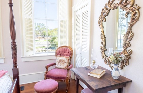 Lampasas House | Timeless Elegance 4 Bedroom Historic Home in Lampasas, TX