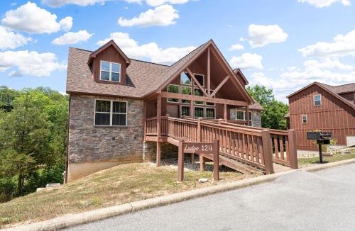Reeds Spring Cabin | Timeless Memories Lodge Cabin